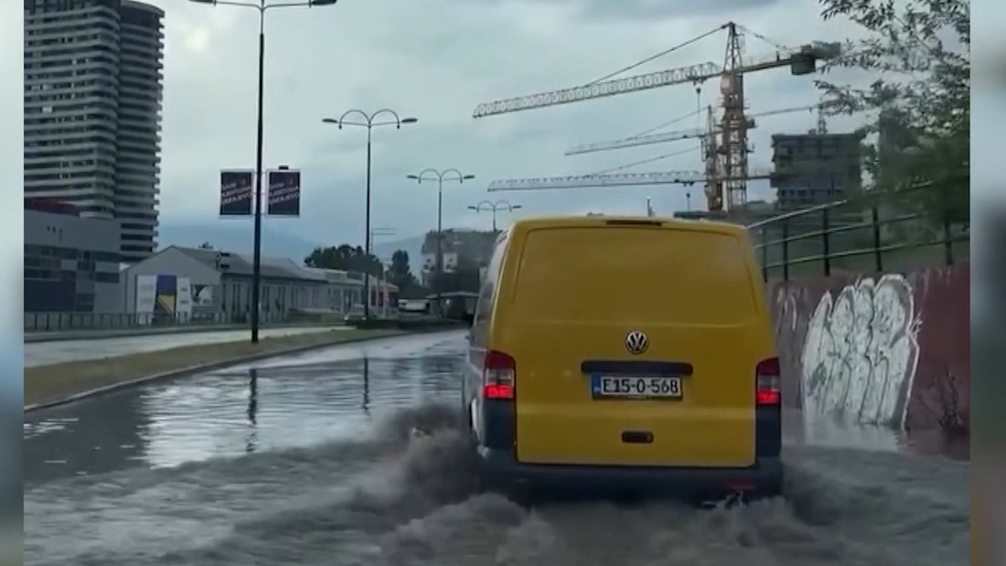 Obilna kiša napravila velike probleme u Sarajevu