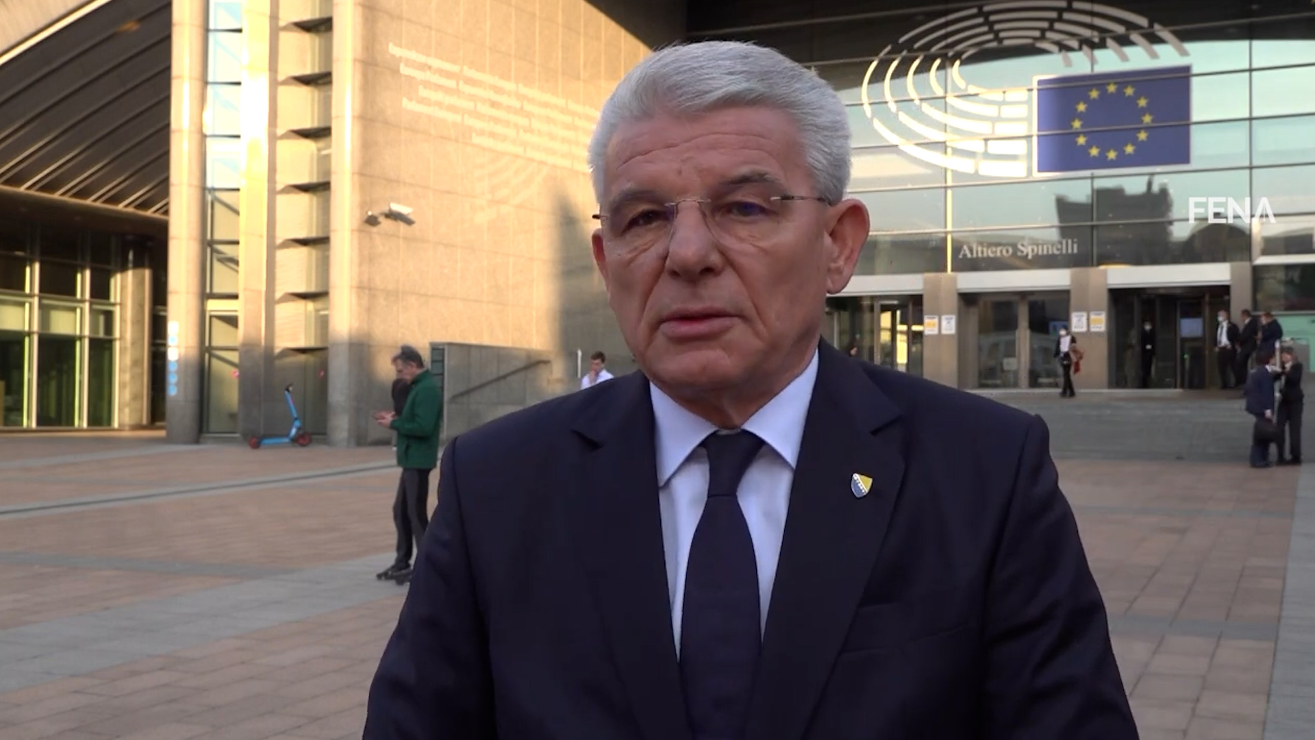 Džaferović dužnosnicima EU skrenuo pažnju na ozbiljnost situacije u BiH