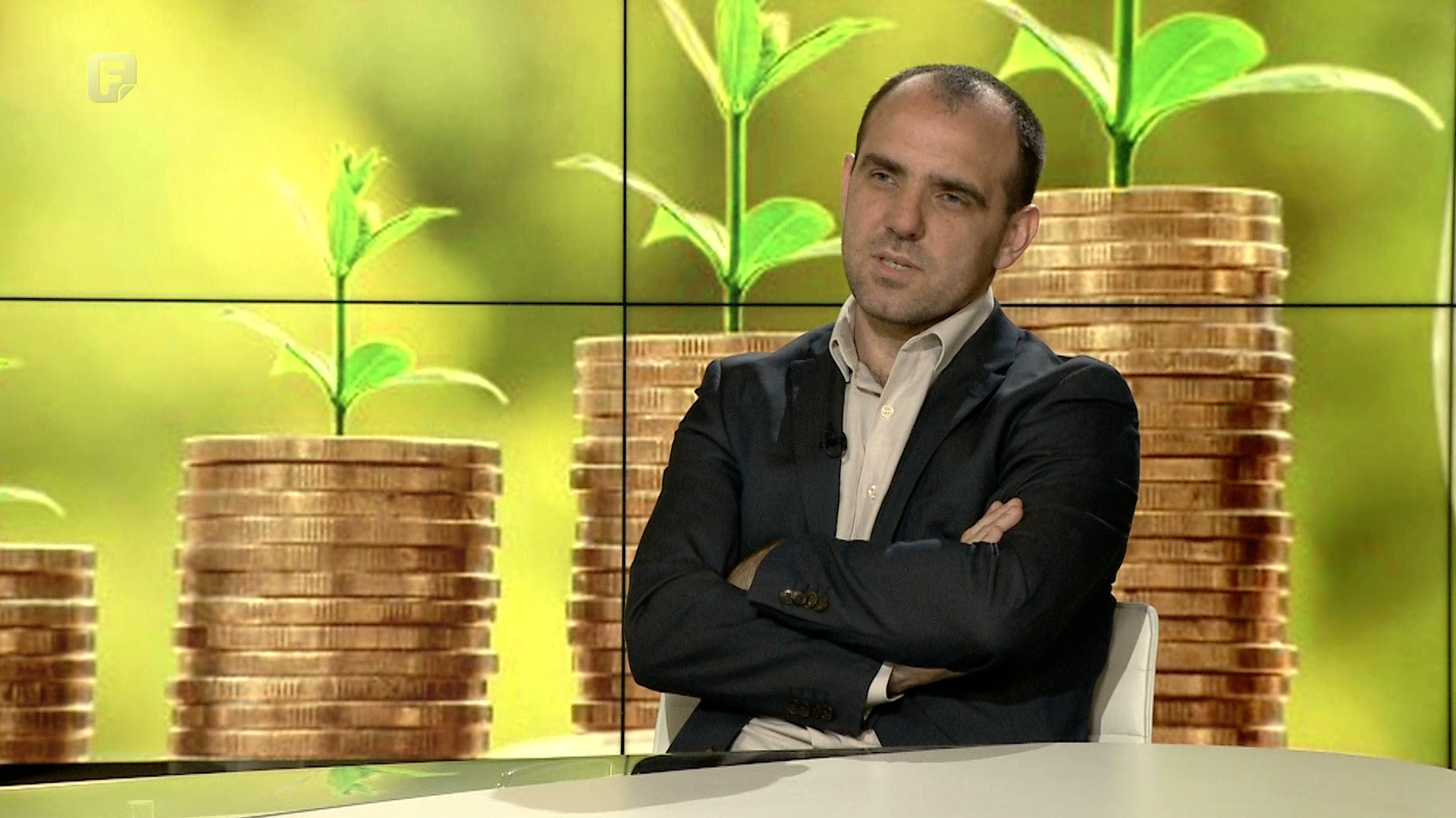 Kadić: Kod nas država funkcionira na principu sadake