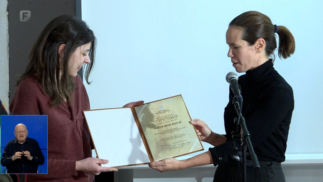Dodijeljena stipendija Fondacije 'Karim Zaimović', ovogodišnja dobitnica Adna Dautović