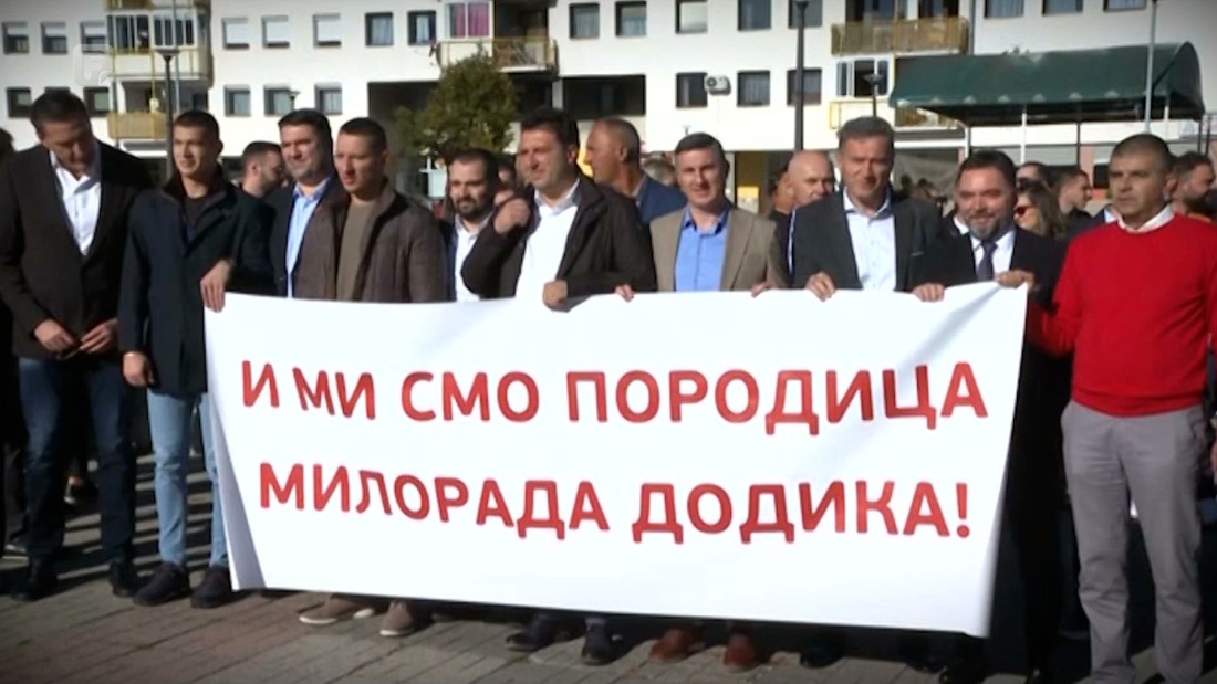 Crni Dodik & company