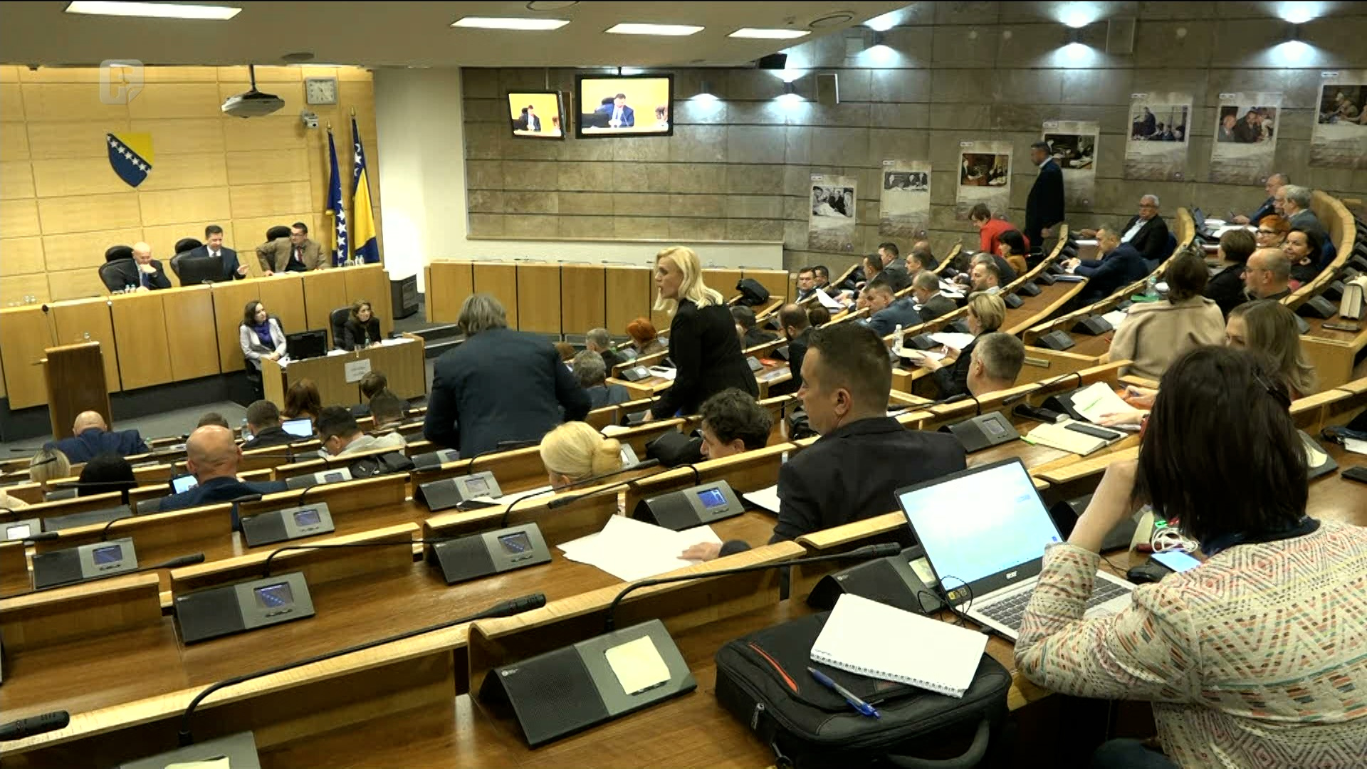 Parlament stao iza BHRT-a i FTV-a, menadžent BHRT-a za nezakonita rješenja