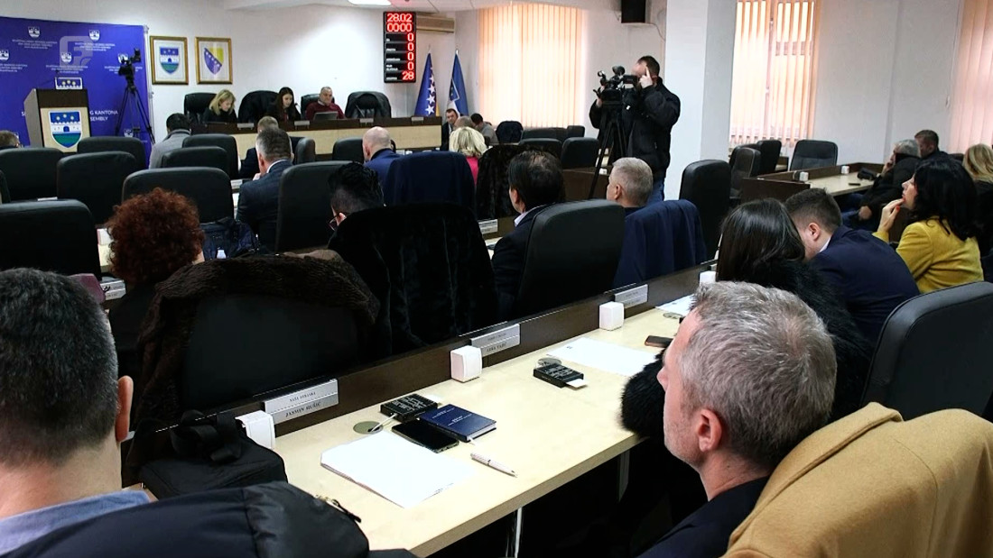 USK još bez jasne skupštinske većine, u vlast bi mogli i NiP i SDA