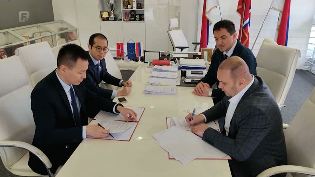 Kinesko-ruski neimari sa crnih lista