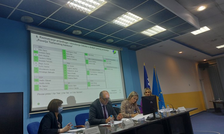 Povelja Tuzlanskog kantona Fati Orlović će biti dodijeljena na svečanoj sjednici