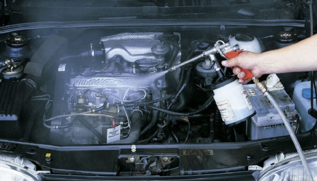 Pranje motora: Od svega može biti više štete nego koristi!