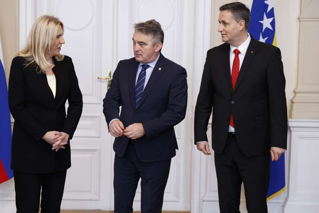 Članovi Predsjedništva BiH na Diplomatskom forumu u Antaliji
