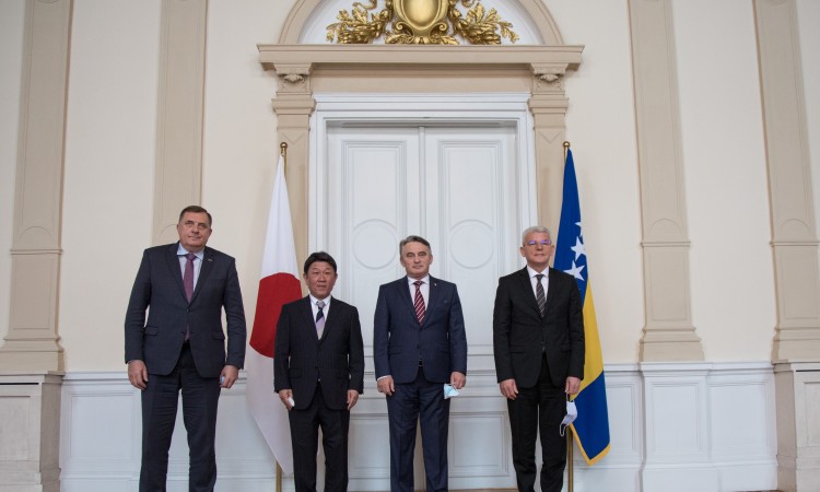 Članovi Predsjedništva BiH s Toshimitsuom o brojnim aktuelnim temama
