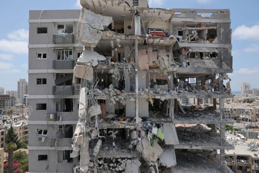 Iran odbija pregovore o primirju dok je pod izraelskim napadima
