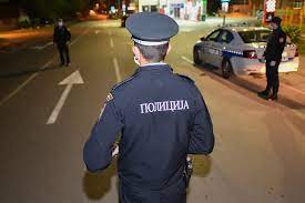 Pod dejstvom alkohola napao i povrijedio dva policajca