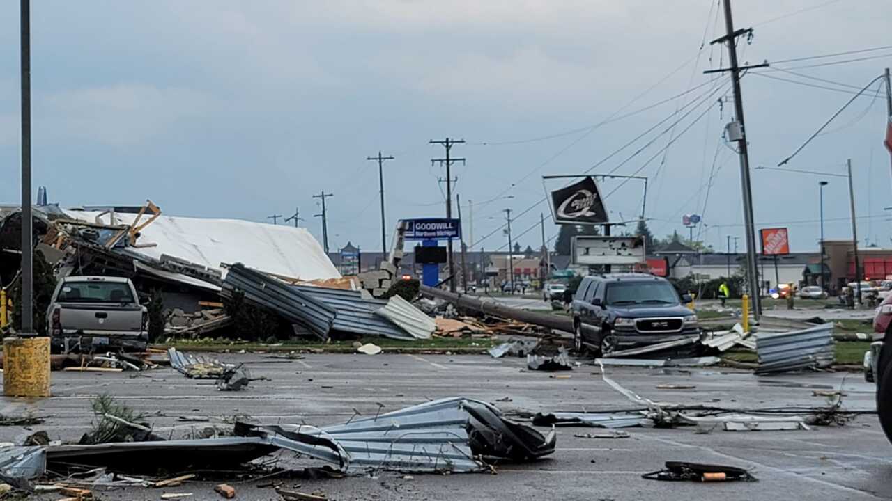 Tornado u Michiganu usmrtio jednu osobu, više od 40 povrijeđenih