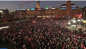 Više hiljada ljudi dočekalo danske rukometaše u Kopenhagenu