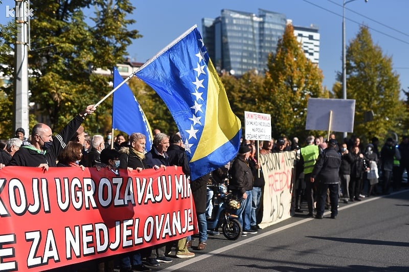 Protesti građana ispred OHR-a u petak