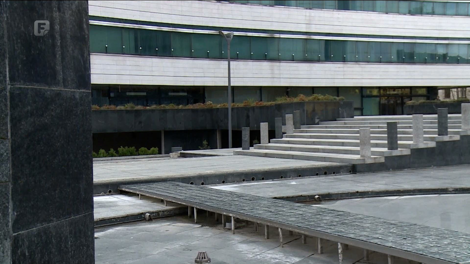 Zgrada Parlamentarne skupštine Bosne i Hercegovine bez grijanja