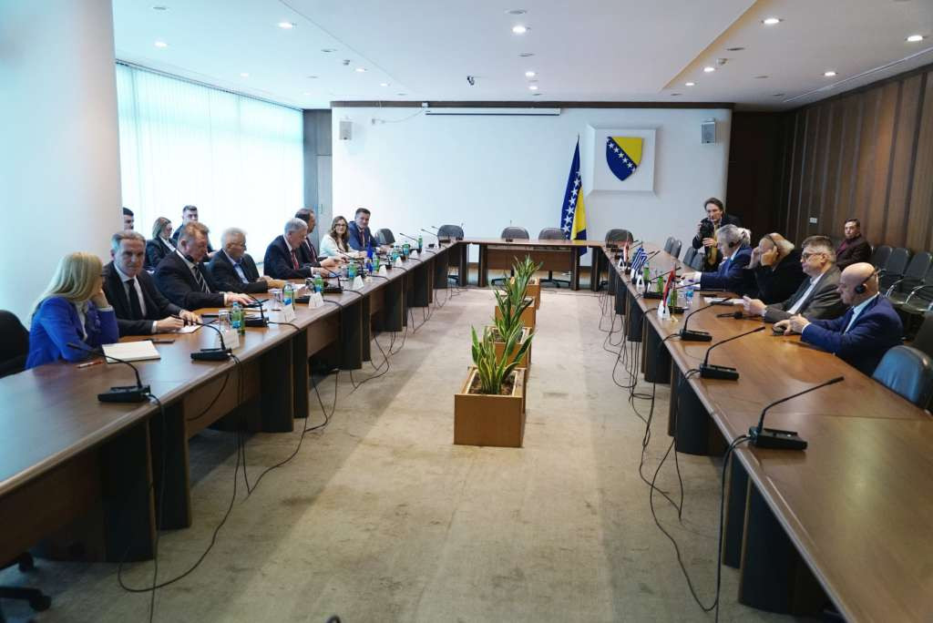 Članovi Zajedničkog kolegijuma oba doma PSBiH primili delegaciju Međunarodnog sekretarijata MSP