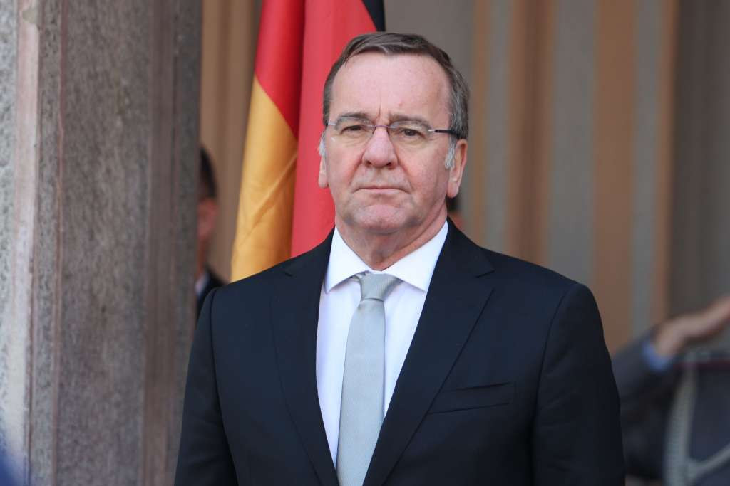 Pistorius: Ukrajina ne bi trebala prepustiti svu teritoriju koju je okupirala Rusija