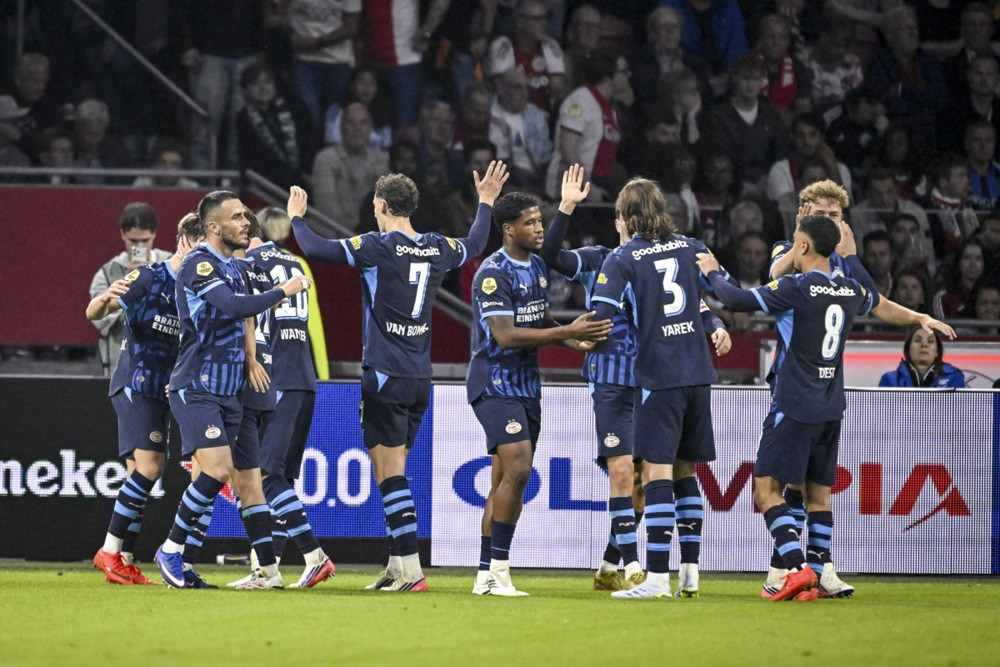 Esmir Bajraktarević strijelac u pobjedi PSV-a nad Ajaxom