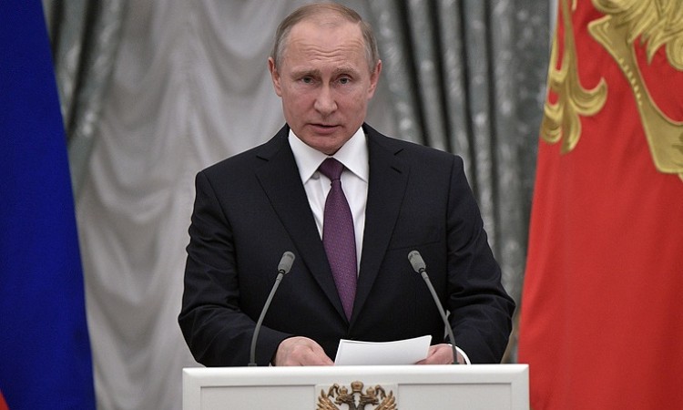 Putin hvali ratne heroje, upozorava na degradaciju evropske sigurnosti