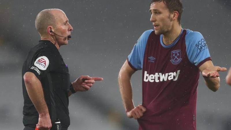 Sudija Din neće suditi za vikend u Premijer ligi