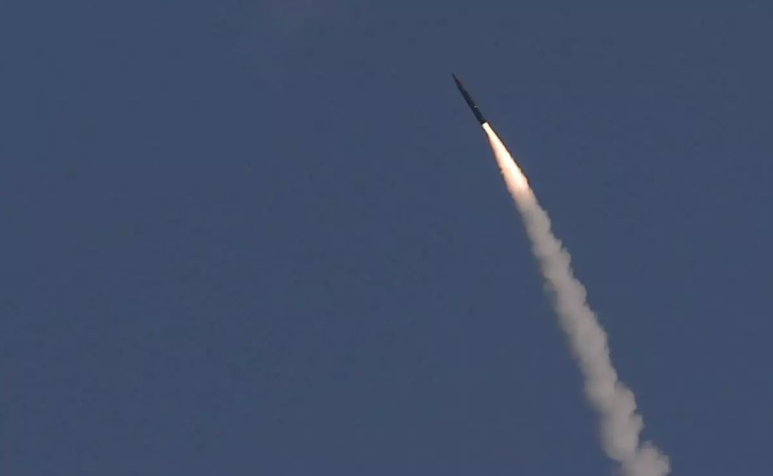 Izraelska vojska kaže da je presrela projektil, jemenski Huti potvrdili da su gađali Eilat