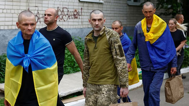 Rusija i Ukrajina završavaju najveću razmjenu zarobljenika