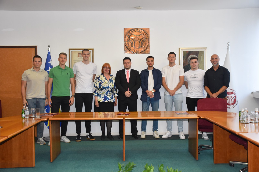 Prijem za studente sportiste u Rektoratu Univerziteta u Tuzli