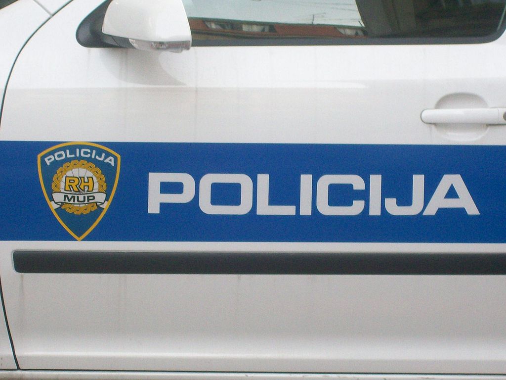 U Zagrebu otac ubio svoje troje djece i pokušao samoubistvo