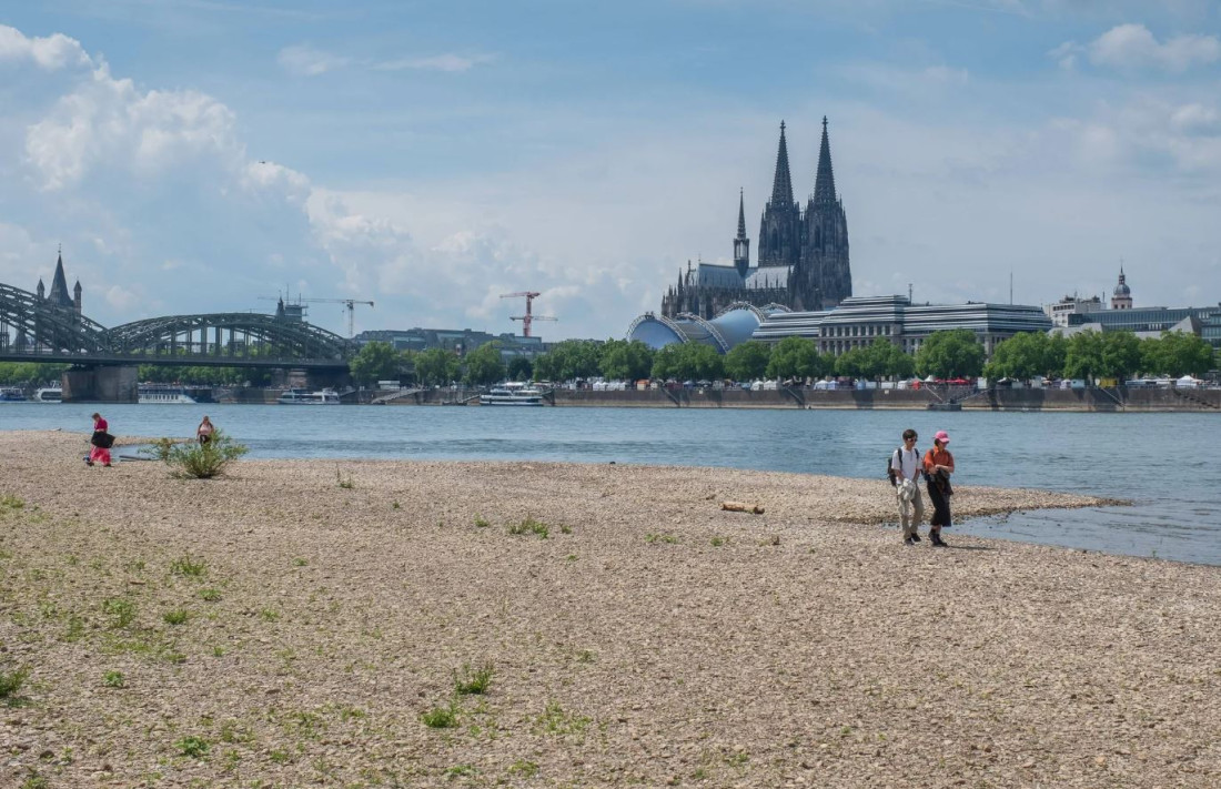 Suša i toplotni udar u Evropi ugrožavaju brodski saobraćaj na rijeci Rajni
