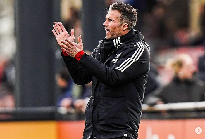 Robin van Persie imenovan za trenera holandskog Heerenveena