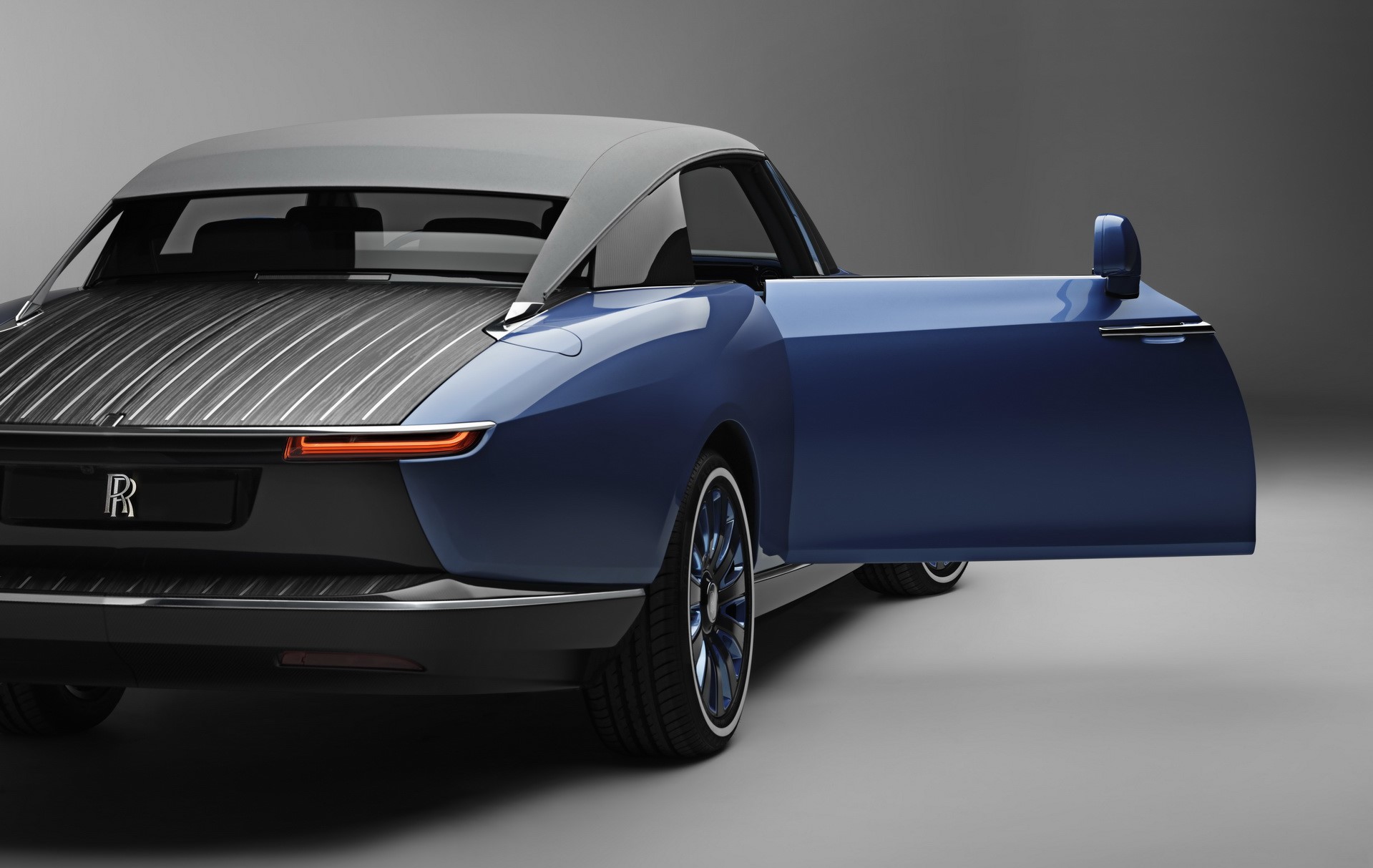 Pogledajte Rolls Royce 'Boat Tail' od 28 mlijuna dolara VIDEO/FOTO