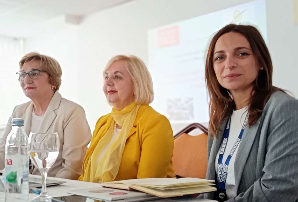 Rudić: Građani najviše vjeruju novinarima, koje pritišću političari, urednici i vlasnici medija