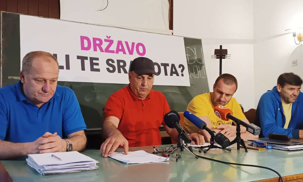 Sindikat prinuđen otkazati generalni štrajk, neizvjesna reakcija rudara