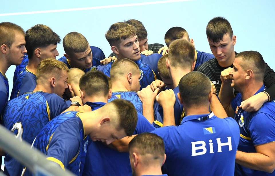 Bh. kadeti uvjerljivo bolji od Estonije