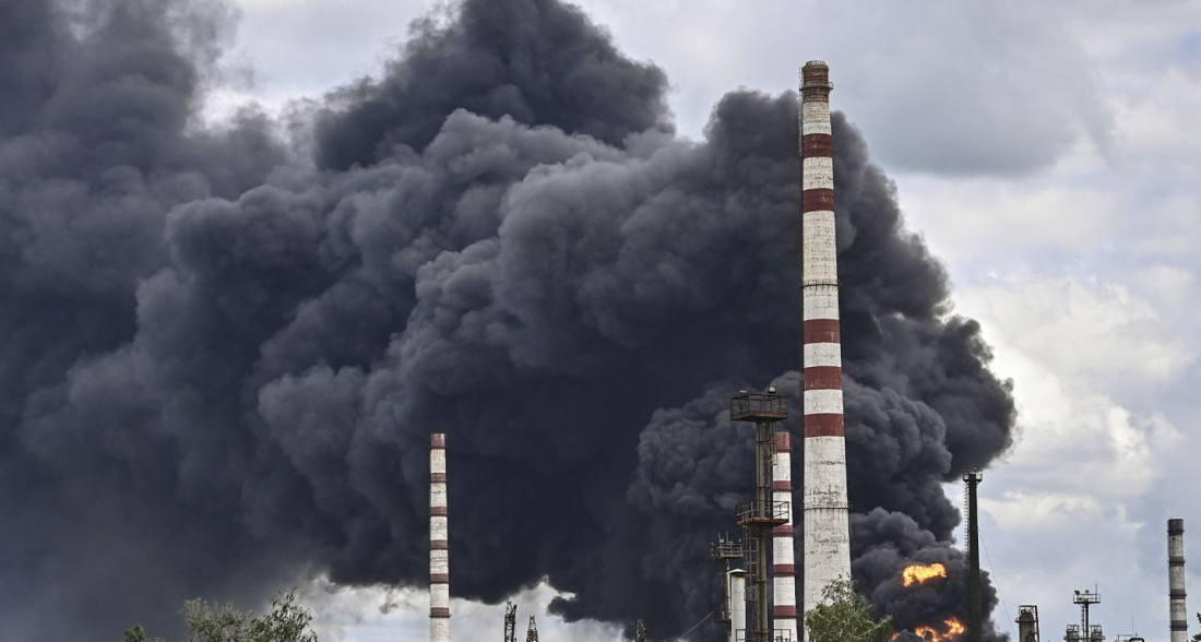 Zelenski: Ukrajina udarima smanjila ruski kapacitet za preradu nafte za 20 posto