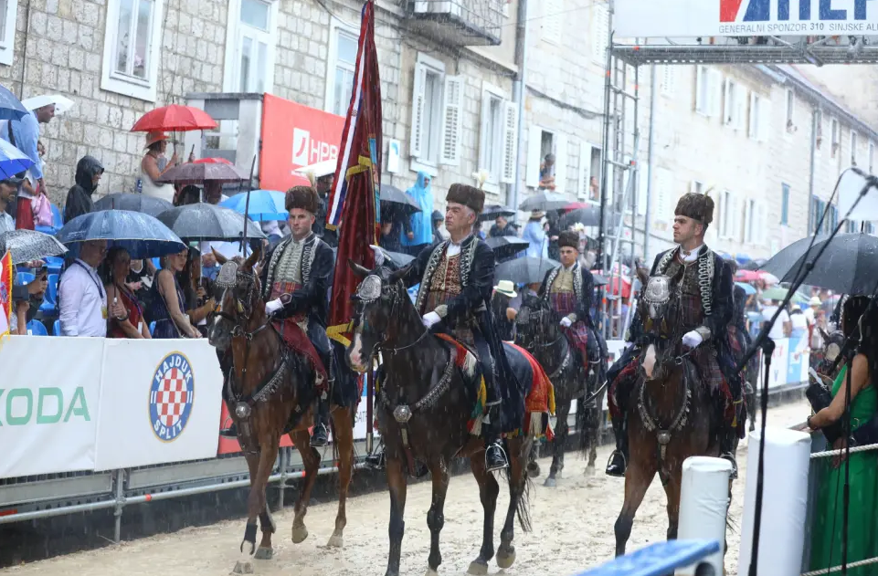 Odgođena Alka održat će se u iduću nedjelju, 10. kolovoza