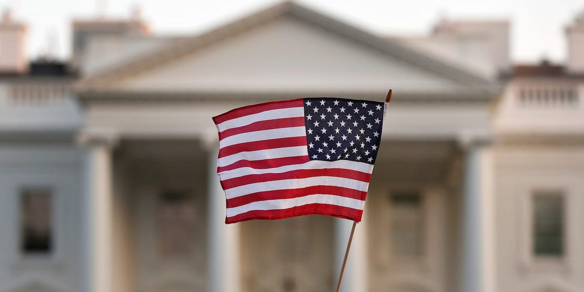 SAD pozdravile saradnju talibana oko prve evakuacije iz Afganistana od njihovog odlaska