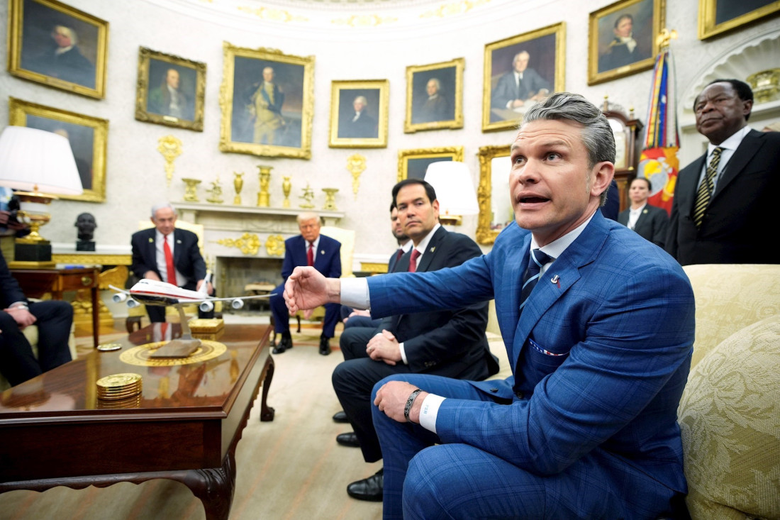 Novi skandal Trumpovog ministra, ratne planove dijelio s aženom i bratom