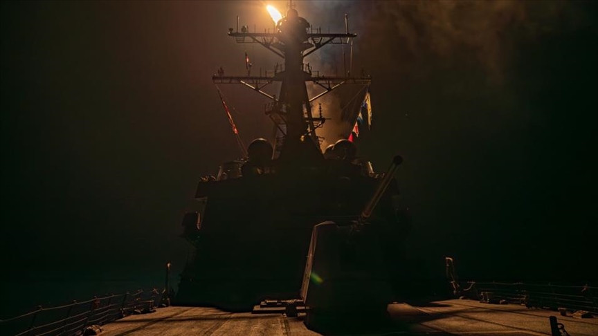 SAD izveo "odbrambeni napad" na ciljeve Huta u Crvenom moru