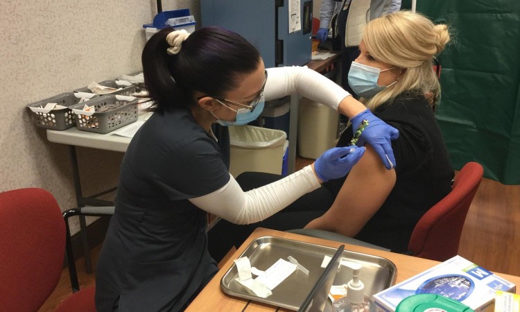 Sjedinjene Države ispunile Bidenov cilj - 70 posto stanovništva vakcinisano