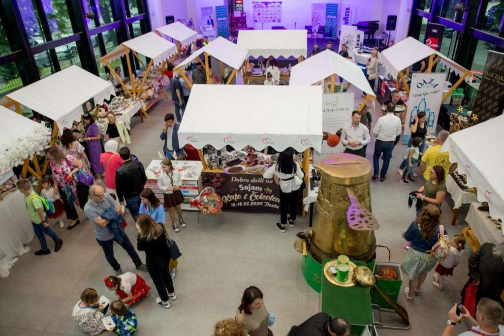 Tuzlaci uživali prvog dana Sajma kafe i čokolade