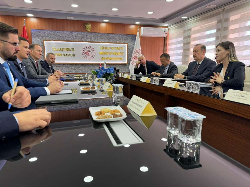 Halilagić iz Ankare najavio nova partnerstva u interesu Međunarodnog aerodroma Tuzla