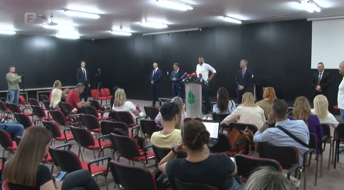 Mnogo izgovorenog, gotovo ništa dogovoreno