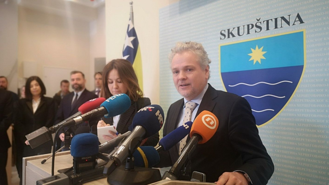  Sattlerova poruka iz HNK: Za BiH osim Europske unije ne postoji plan B