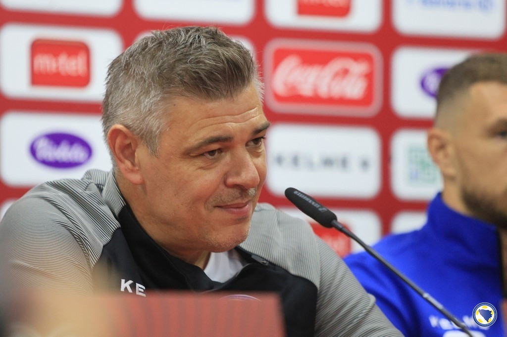 Milošević odabrao početnih 11 za Portugal