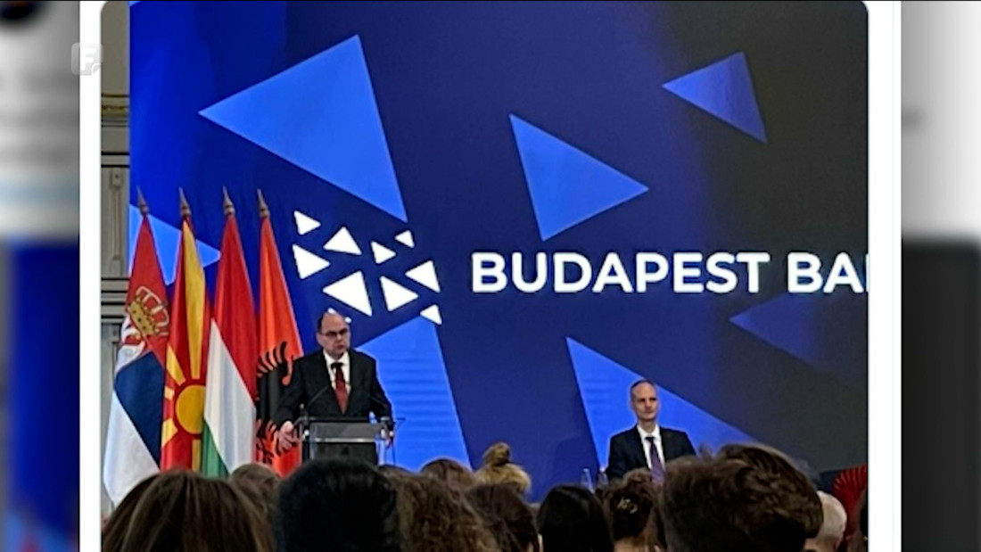 Burne reakcije na Schmidtovu 'situaciju u stilu genocida'