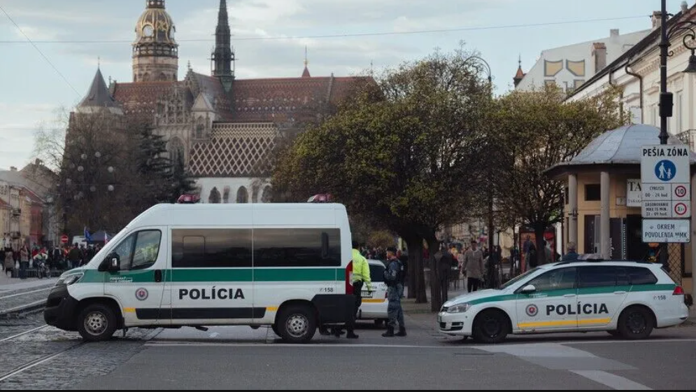 Slovačka policija spriječila planirani napad na tvornicu dronova, uhapšena tri strana državljanina