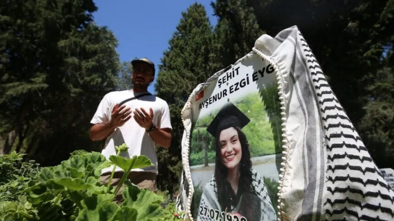 Obilježena druga godišnjica smrti Aysenur Ezgi Eygi, koju su ubili izraelski vojnici na Zapadnoj obali