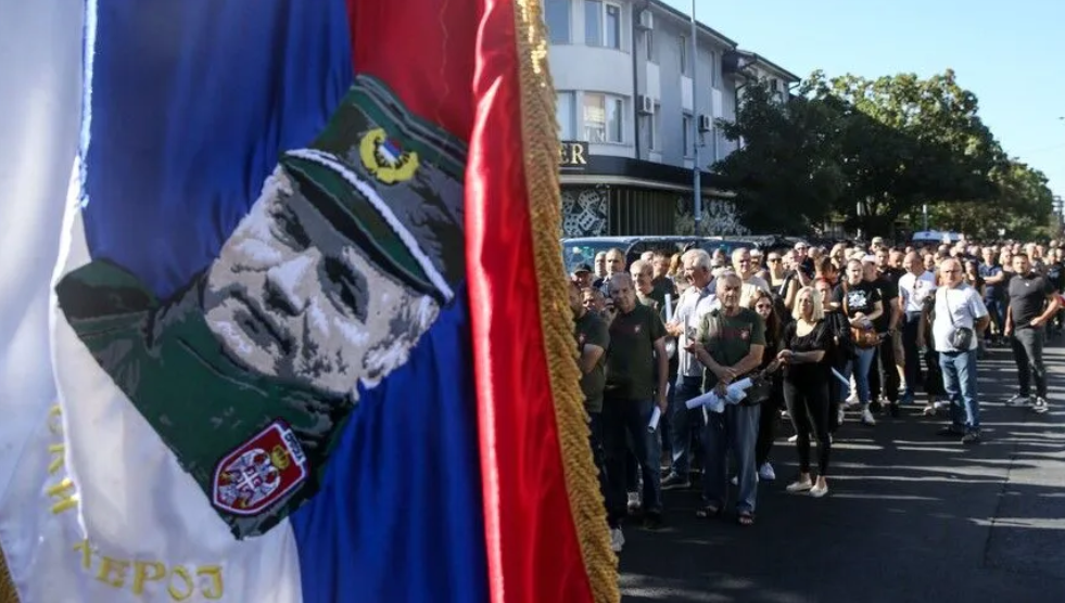 EPP osudio počasti Ratku Mladiću na sahrani u Beogradu: Zločini se ne smiju relativizirati ni veličati