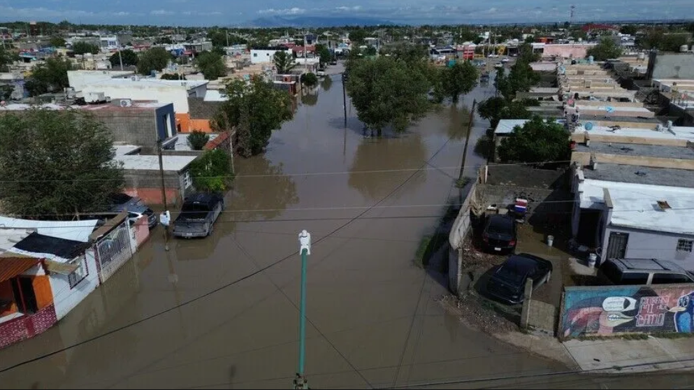Uragan Polo pogodio Meksiko, nema poginulih