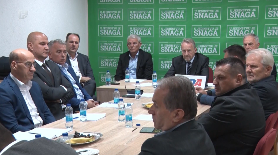 SDA u Zvorniku: Povratnici diskriminisani u RS-u, oštre poruke i zbog Dodika, najavljena inicijativa pred Ustavnim sudom BiH